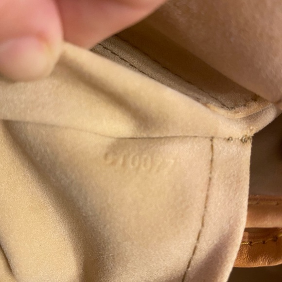 SOLD !!DISCONTINUED ✨✨Louis Vuitton Hobo Galliera PM - Picture 10 of 17